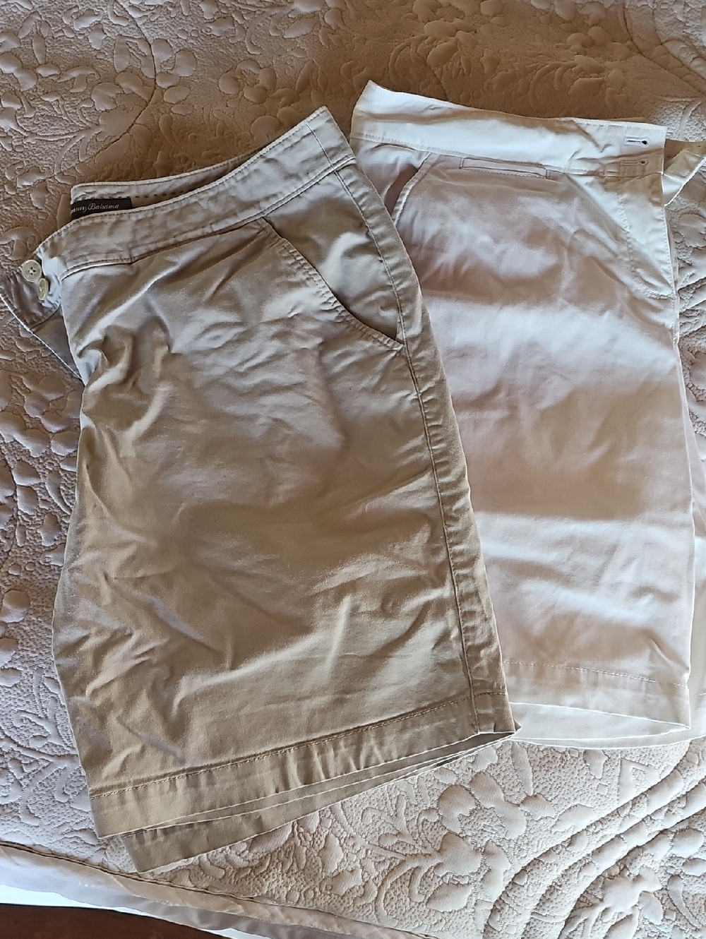 Tommy Bahama Women's Beige and White Bermuda Shorts